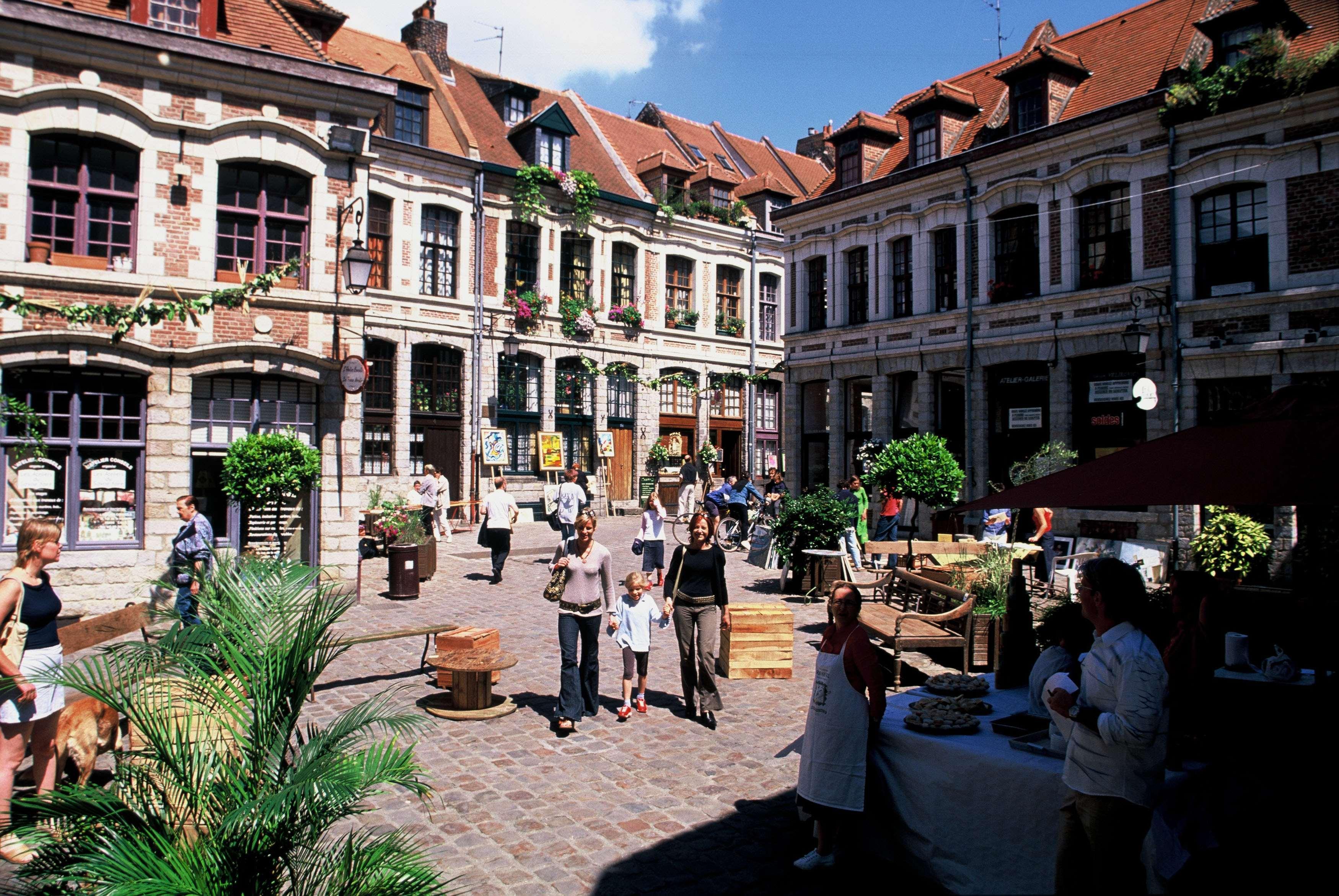 Hotel Des Reignaux Лилль Экстерьер фото